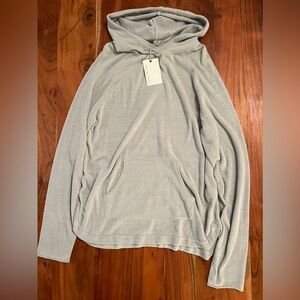 NWT Barefoot Dreams XL Hoodie